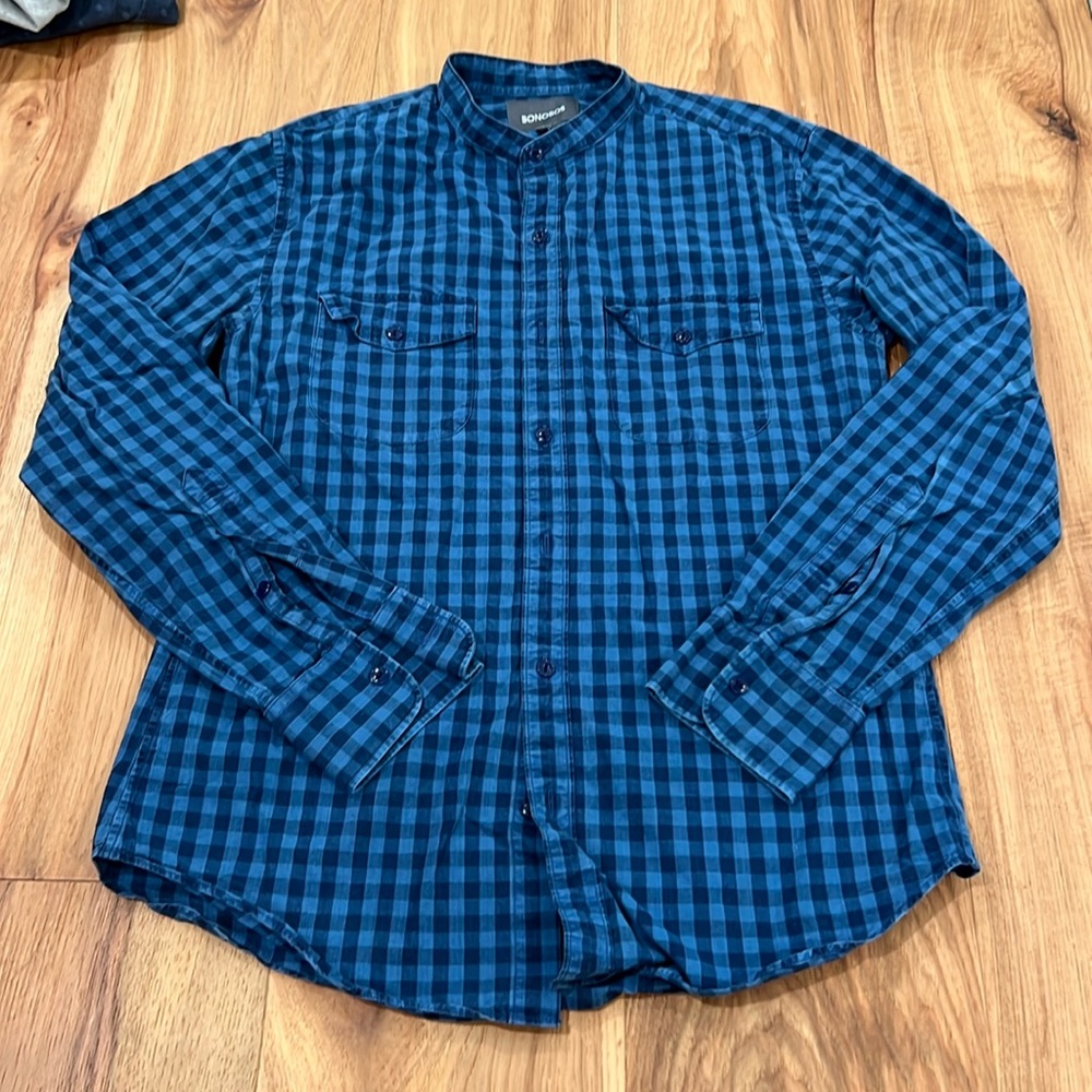 Bonobos men’s shirt. Blue check. Size medium slim.